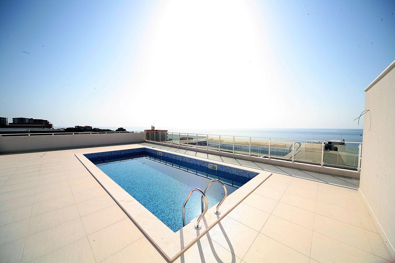 Sea Star Apartment Dobra Voda Exterior photo